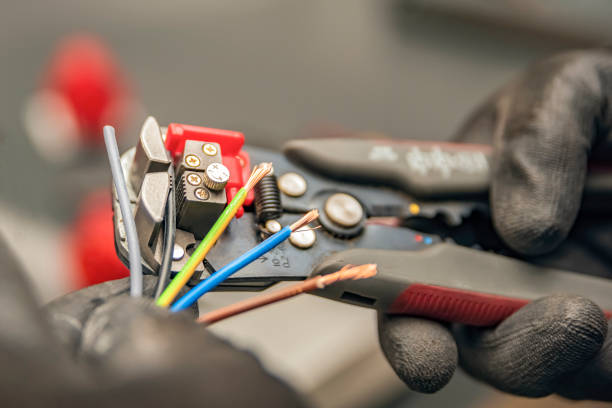 Best Affordable Emergency Electrician  in Charenton, LA